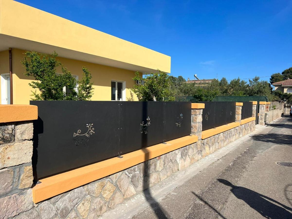 Casa Vacanze Mare Fuori Capoterra Eksteriør billede