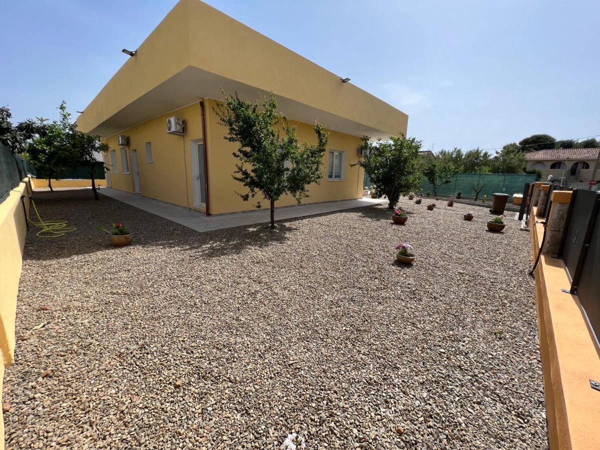 Casa Vacanze Mare Fuori Capoterra Eksteriør billede