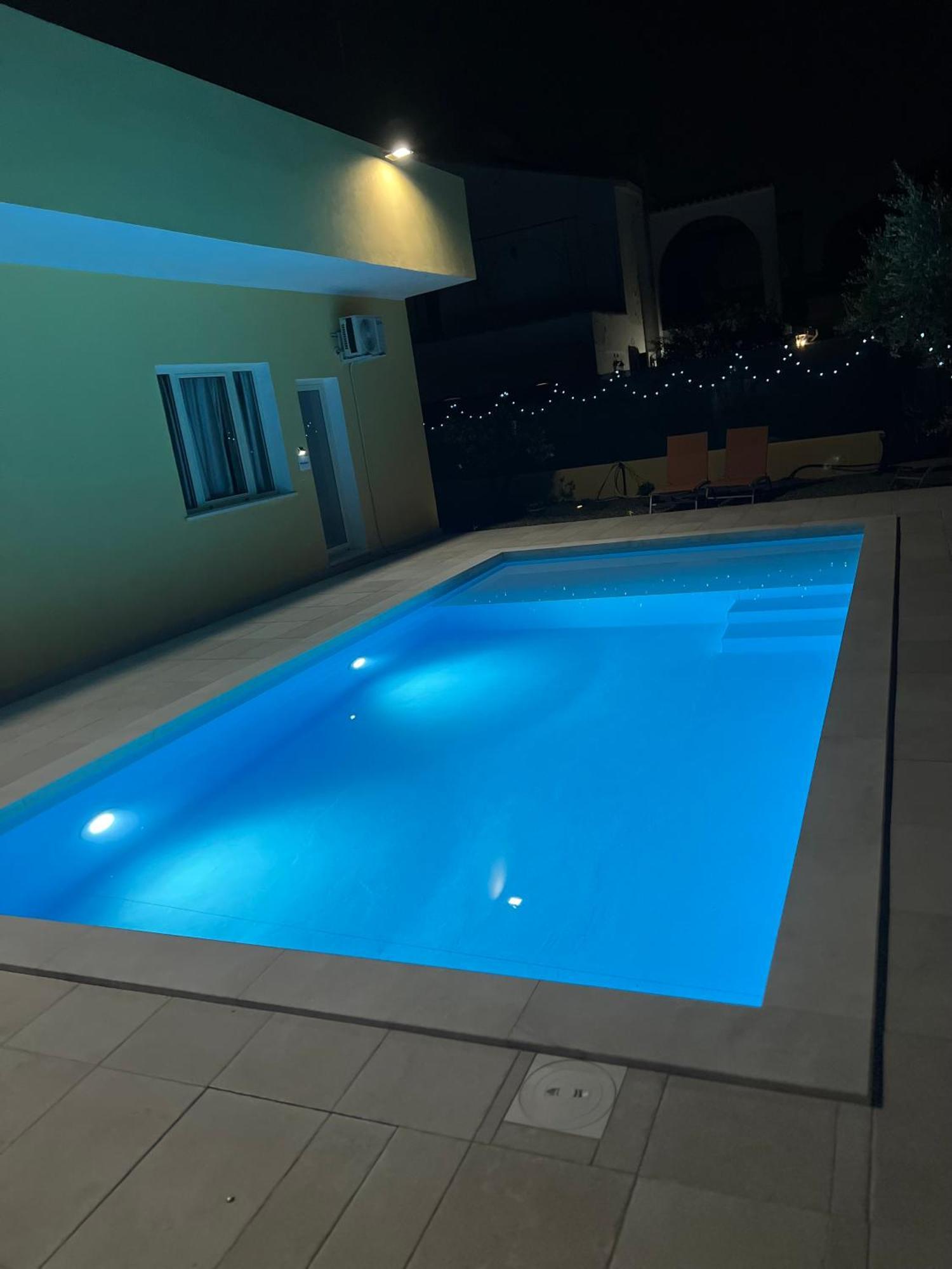 Casa Vacanze Mare Fuori Capoterra Eksteriør billede